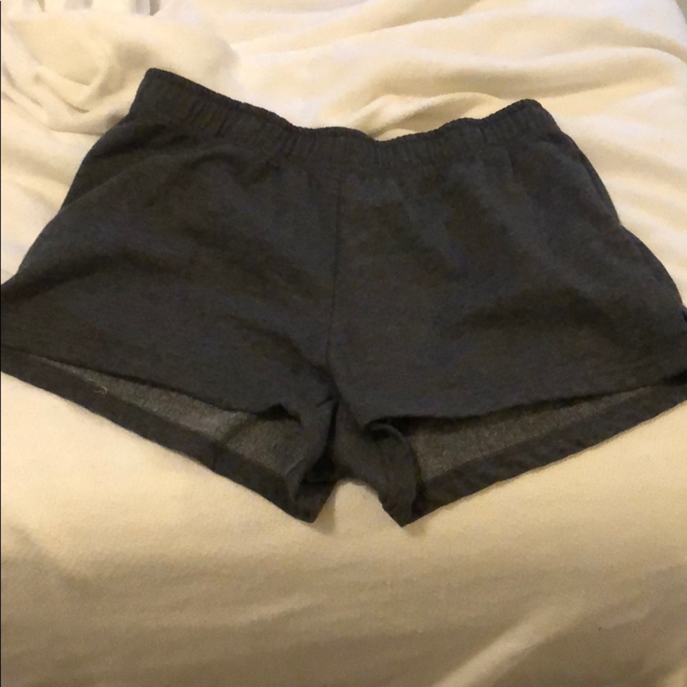 Grey sweat shorts M